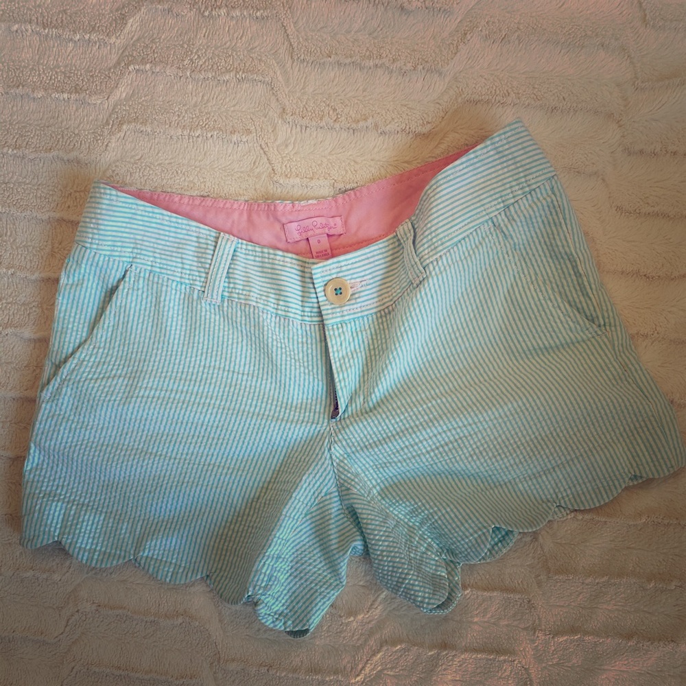 Lilly Pulitzer Seersucker Scallop shorts
